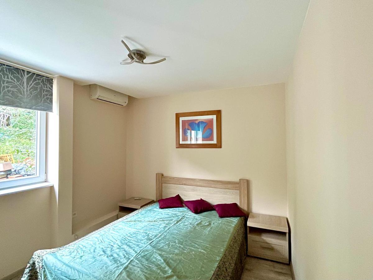 Apartments Lav Kotor Eksteriør billede
