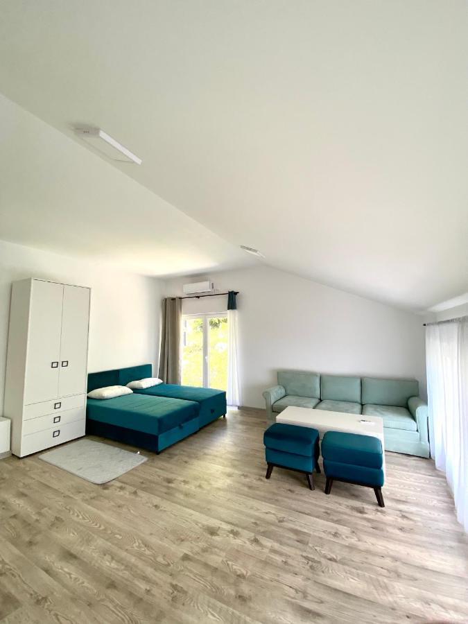 Apartments Lav Kotor Eksteriør billede